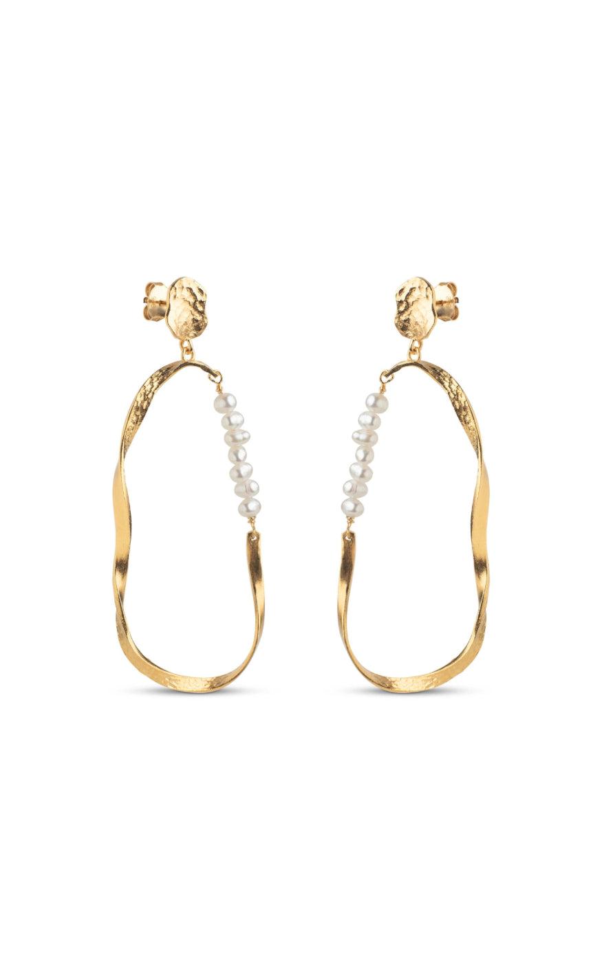 Se ENAMEL Copenhagen Ørering - Aloma Pearl Large - Gold Colour hos Fashionbystrand