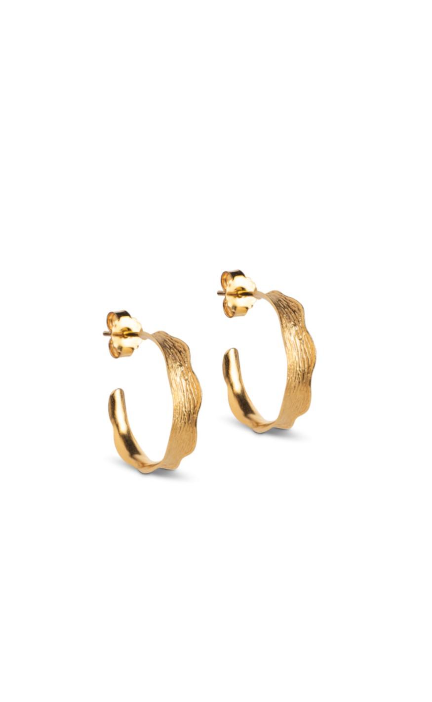 Se ENAMEL Copenhagen Øreringe - Hoops - Ane Small - Gold Colour hos Fashionbystrand