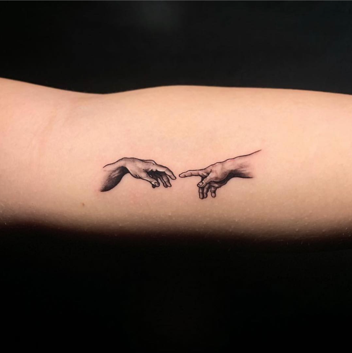 Pros and Cons of Finger Tattoos  Oracle Tattoo Gallery