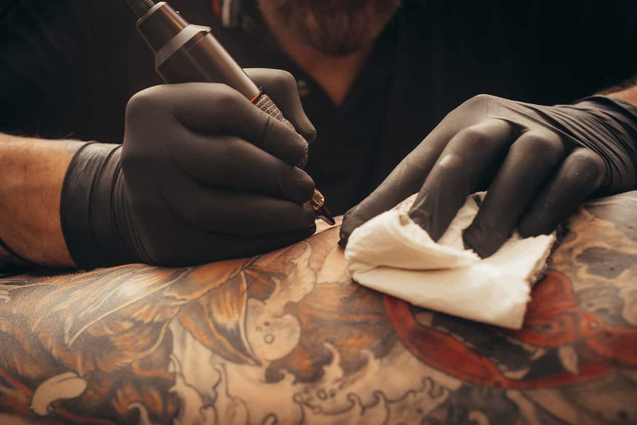 The Pros and Cons of Dry Healing a New Tattoo  Lucky DeVille Tattoo