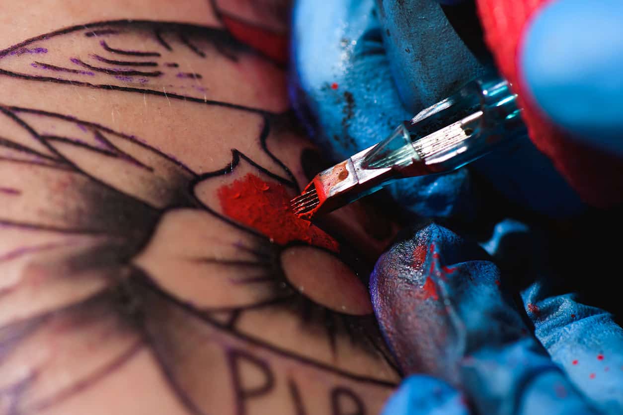 Tattoo Artist Turns Trauma Scars Into Beautiful Tattoos  InspireMore