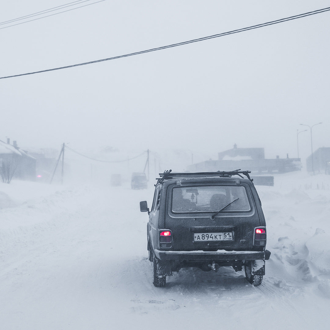 Lada Niva in Teriberka, Murmansk (Russia), picture by Vadim Artyukhin