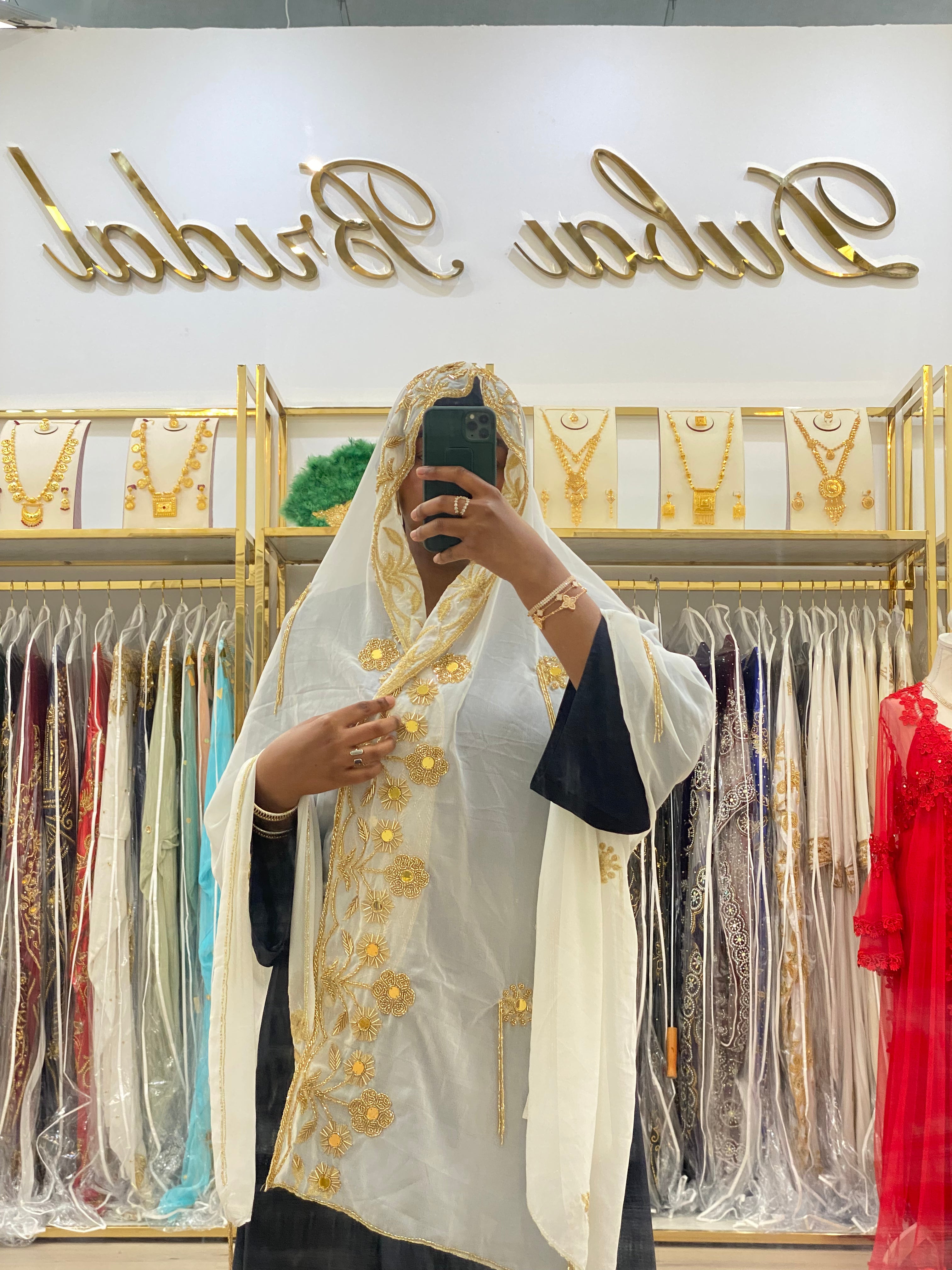 Bridal Veil (White & Gold) No. 3