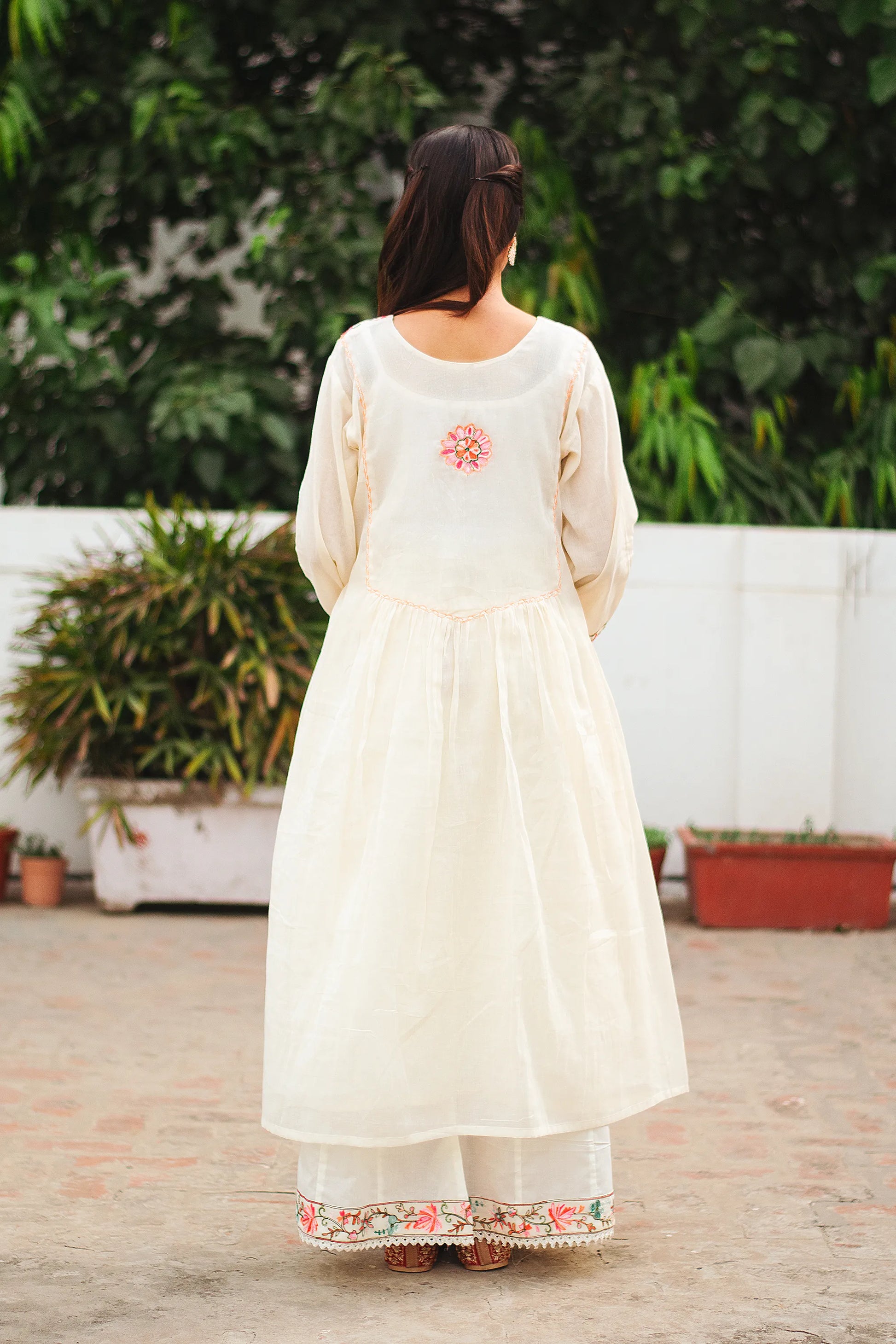 Bahaar-e-Chinaar Off-white cotton frock kurta with off-white palazzo a ...