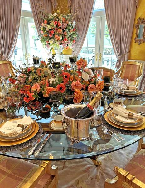 Amazing dining table centerpiece faux flower design inspiration