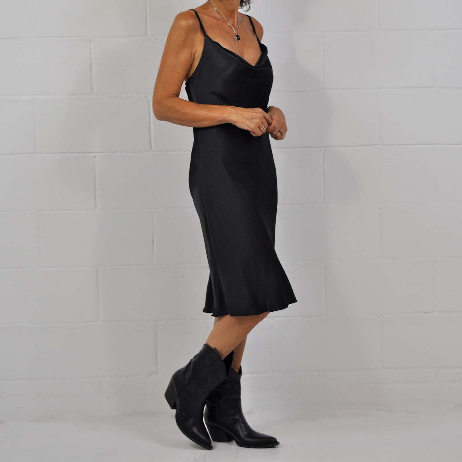 Para aumentar Flotar Increíble Vestido lencero negro – The Amisy Company