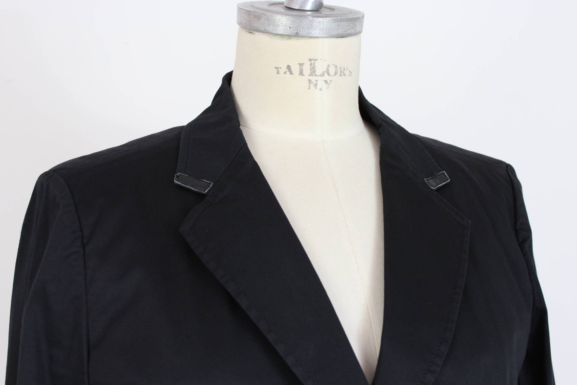 Armani Collezioni Vintage 90s Flared Jacket Black | Dedè Couture