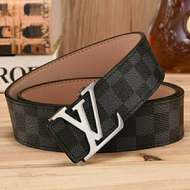 LV Louis Vuitton classic letter buckle couples temperament belt