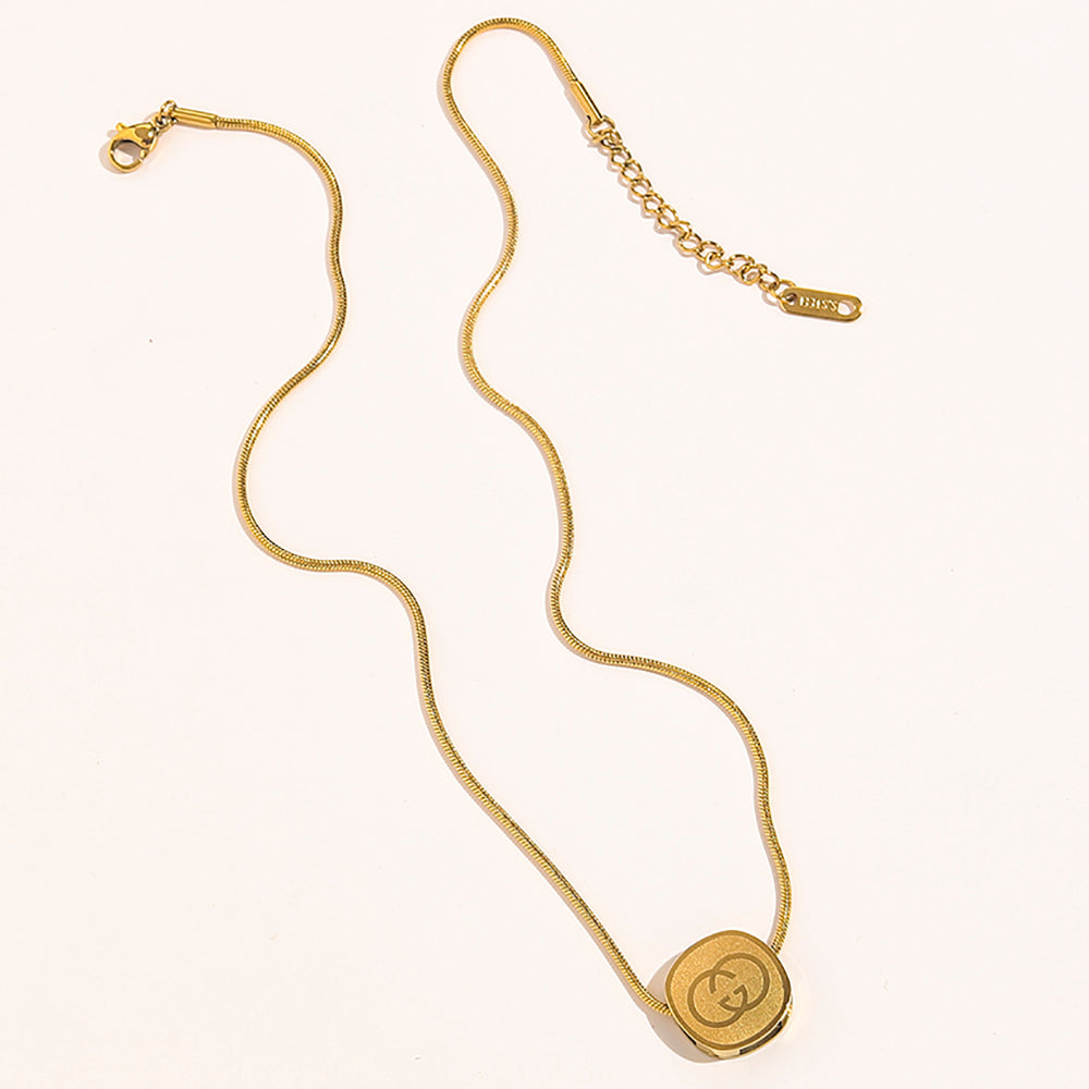 GG gold letter logo couple pendant necklace