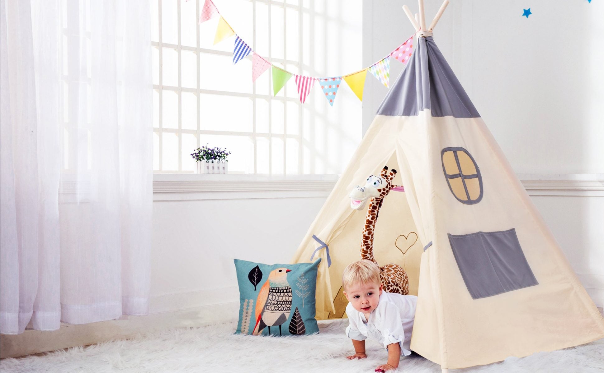 Toddler tent with LED