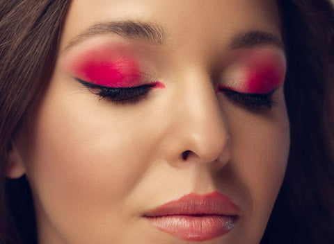 Flirty & Fabulous Makeup Look