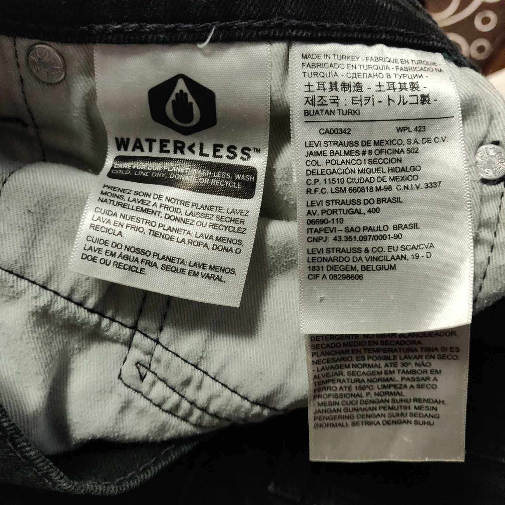 Levi Strauss 502 Black Denim Stretch Jeans Men Size W32/L32 –  apthriftfashion