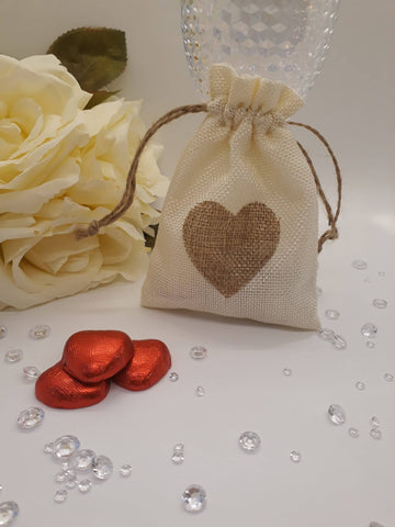 Show Featured Wedding Favours