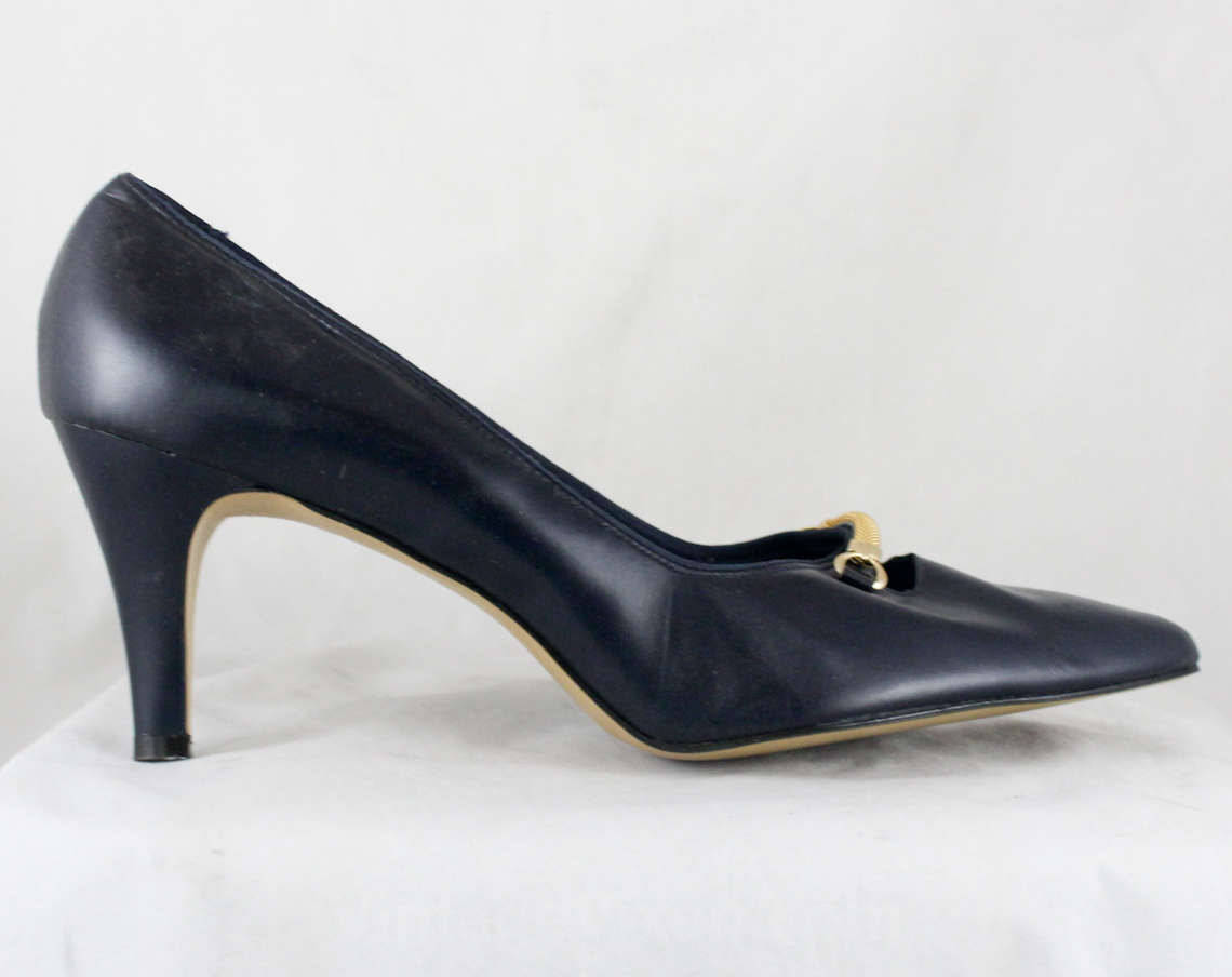 indsprøjte røre ved champignon Size 7 Navy Shoes - 1950s 1960s Dark Blue Heels by Cotillion - 60s Unw –  Vintage Vixen Clothing LLC --- 941.627.2254