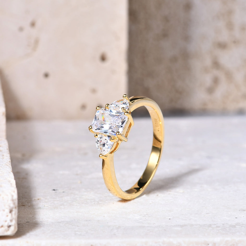 Cheap Engagement Rings: Why, How, and a Complete List of Handpicked Items