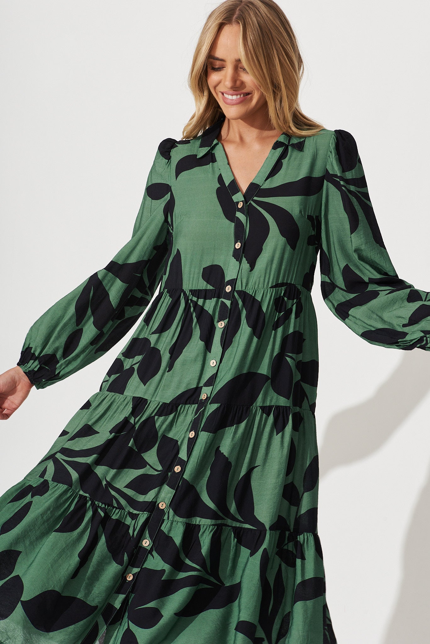 Bienne Midi Shirt Dress In Green With Black Leaf Print Cotton Blend