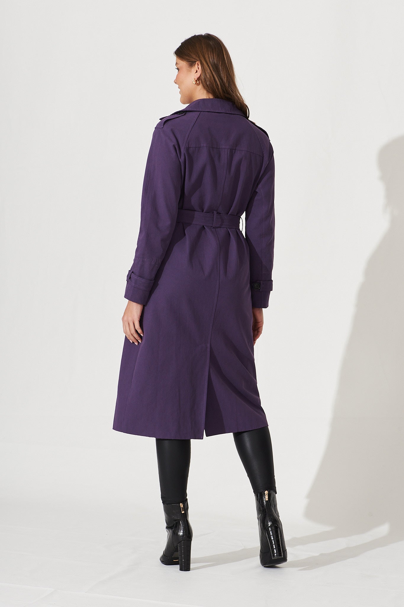 Artemis Trench Coat In Purple