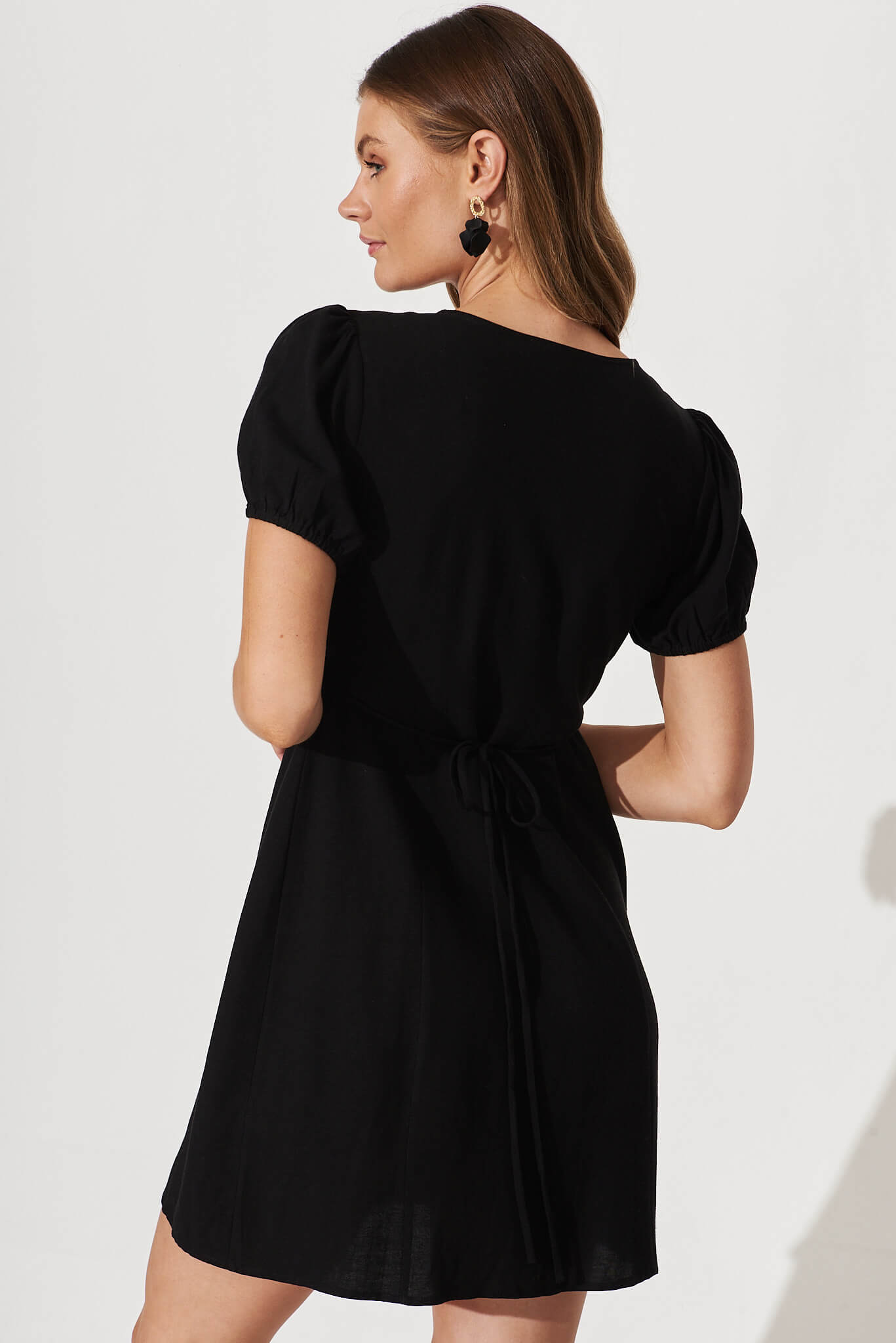 Friday Wrap Dress In Black Linen Cotton Blend