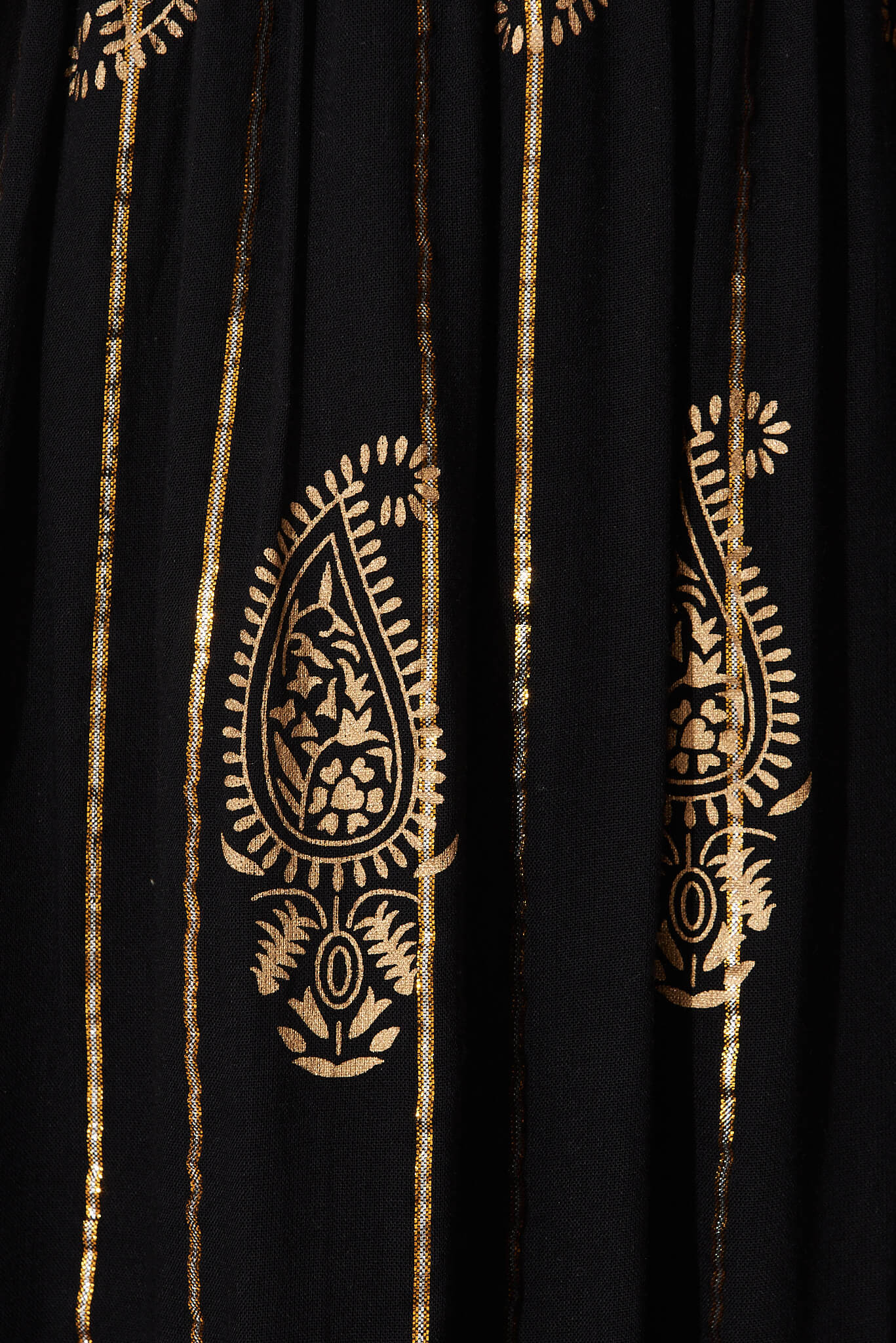 Elliott Dress In Black With Gold Print