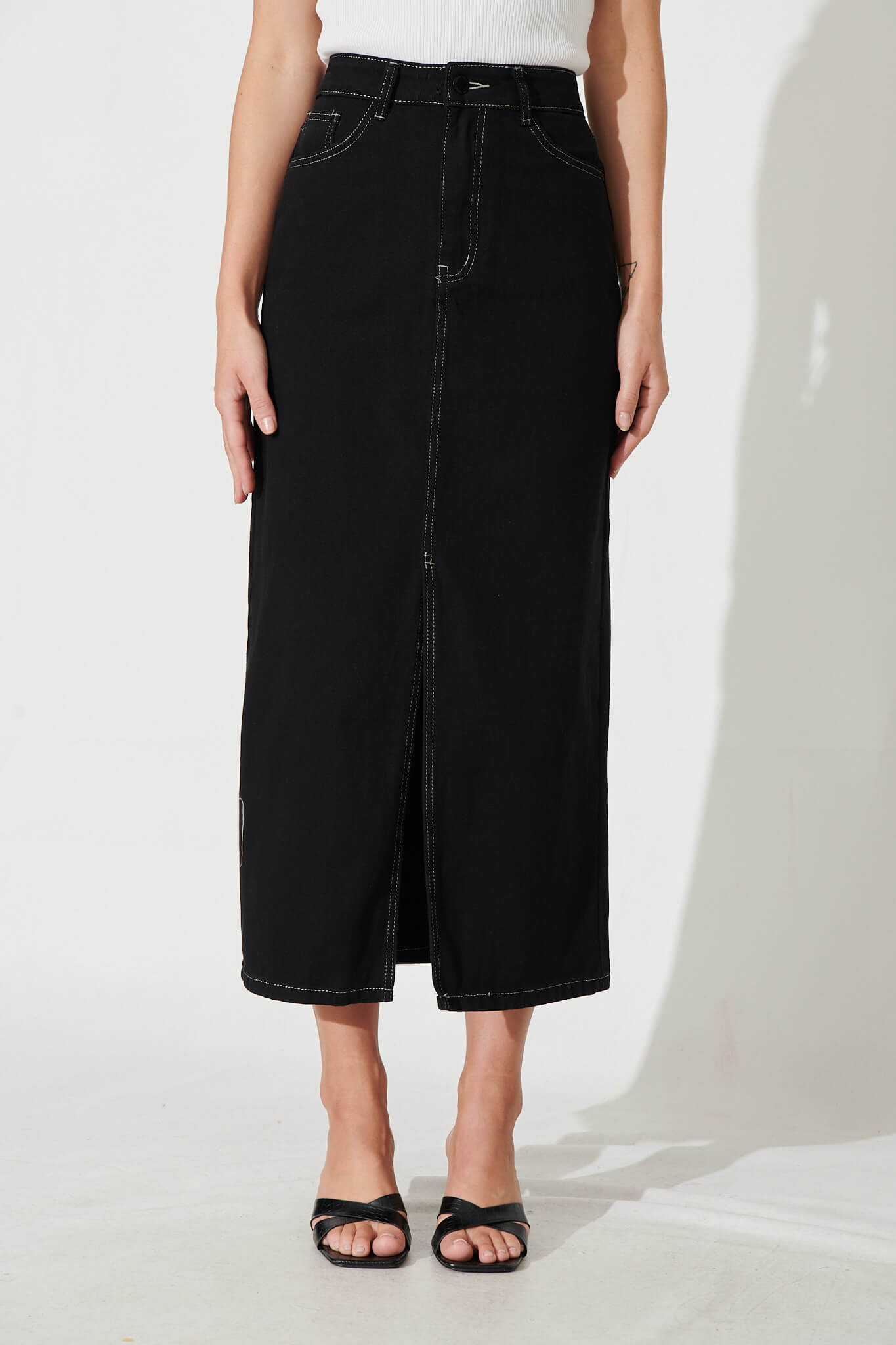 Lattice Maxi Denim Skirt In Black