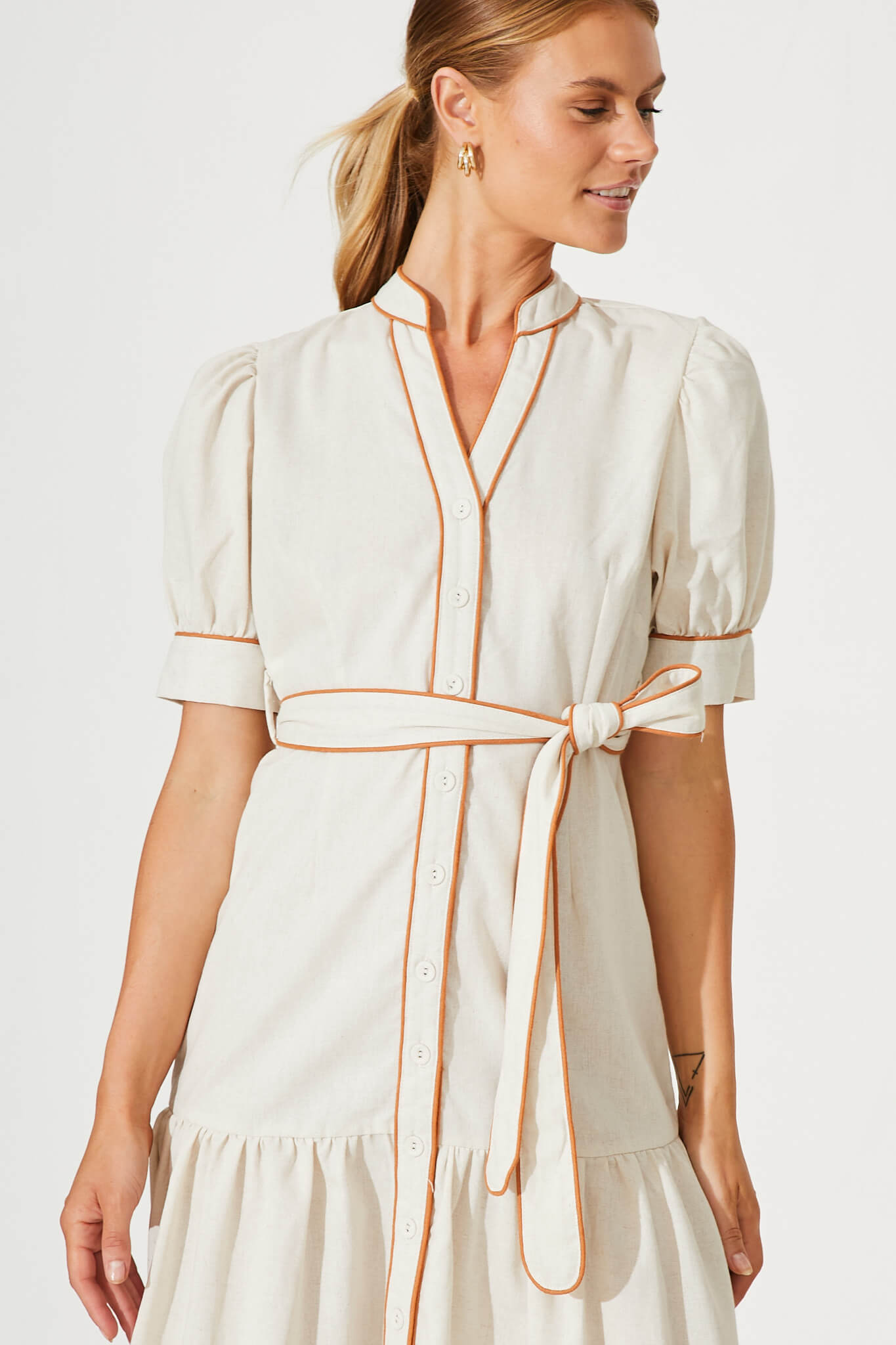 Darina Midi Shirt Dress In Oatmeal With Tan Linen Blend