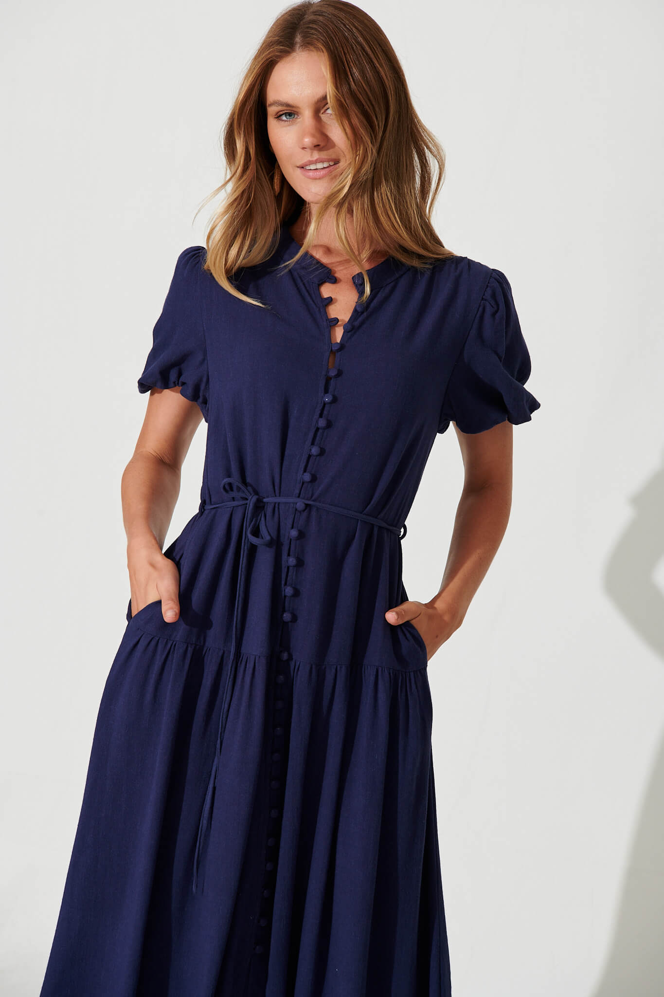 Everyday Midi Dress In Navy Linen Blend