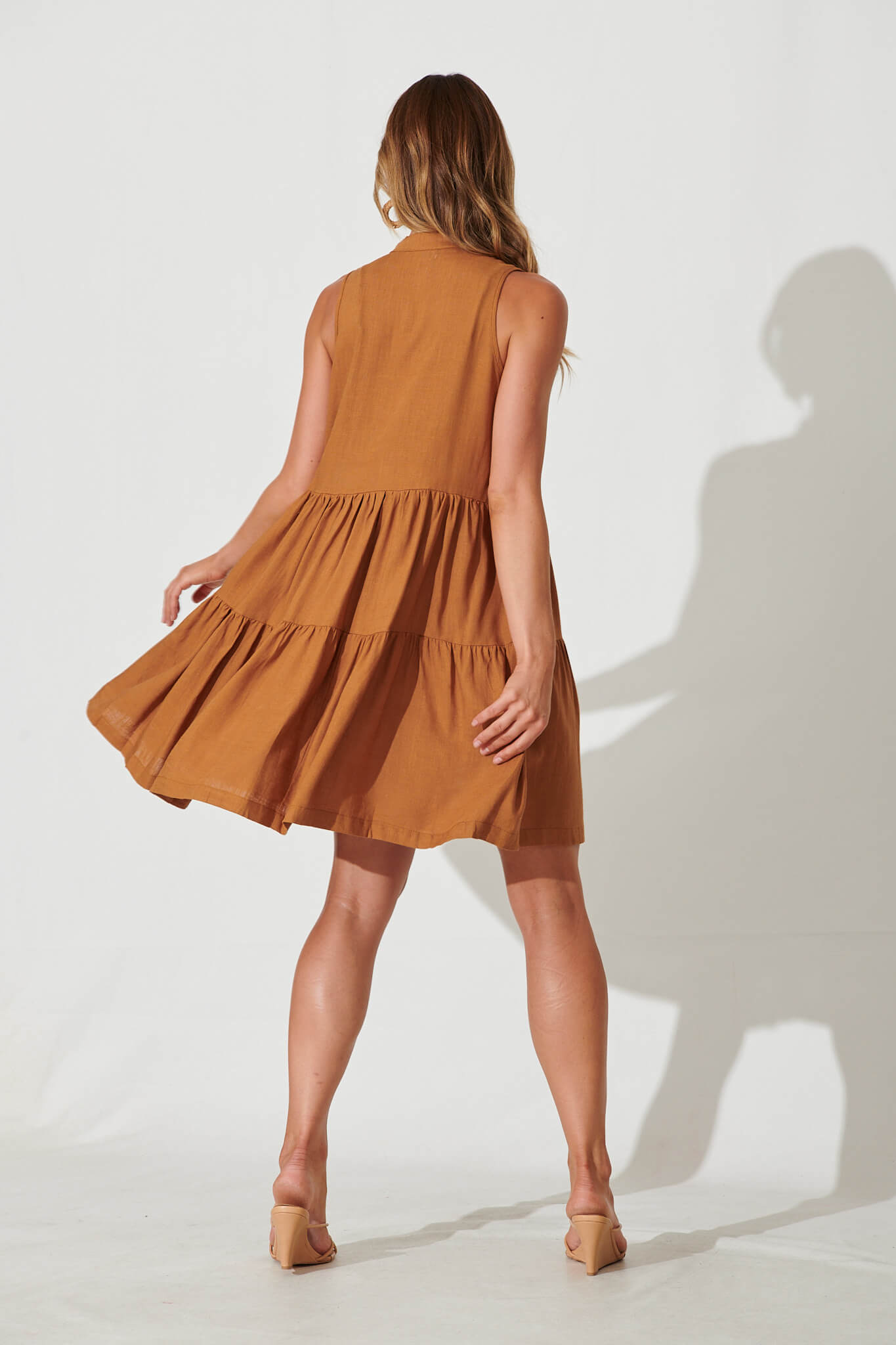 Celle Smock Dress In Camel Brown Cotton Linen Blend