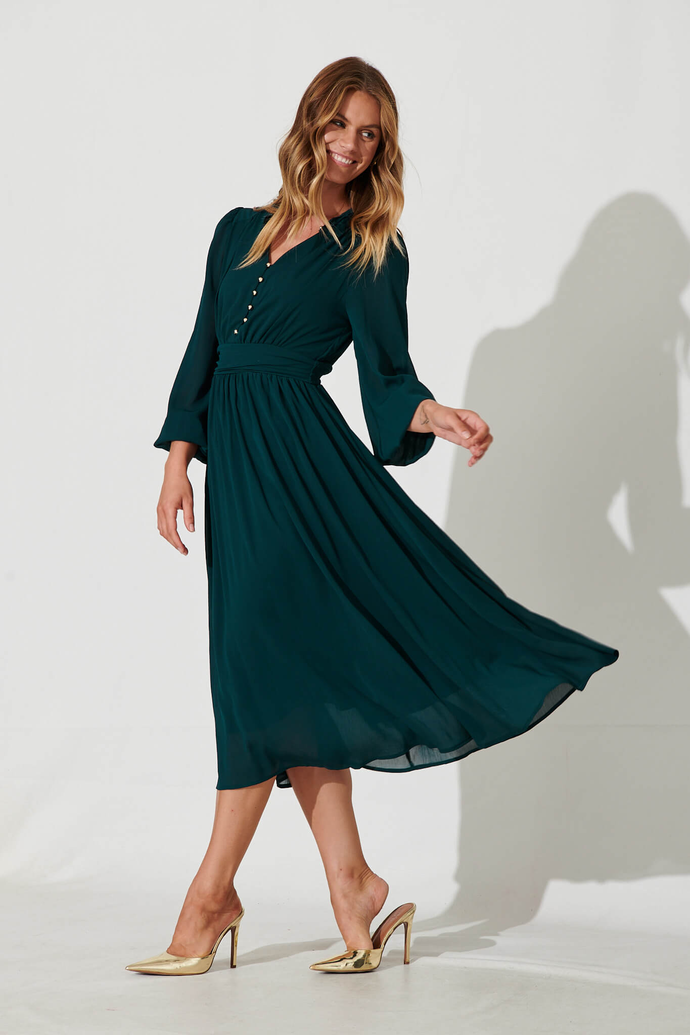 Lustre Midi Dress In Emerald Chiffon