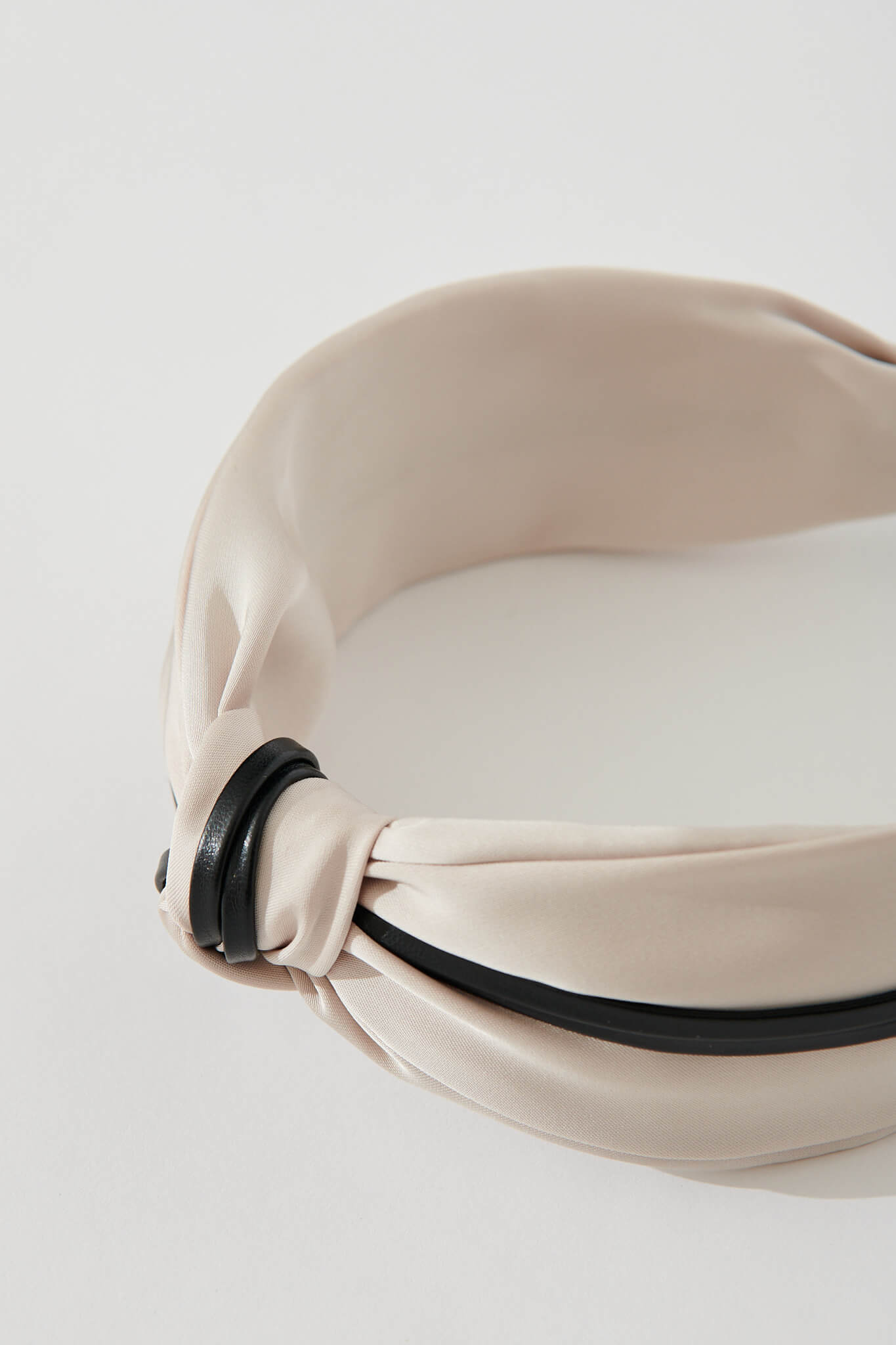 Dakota Headband In Beige With PU Trim