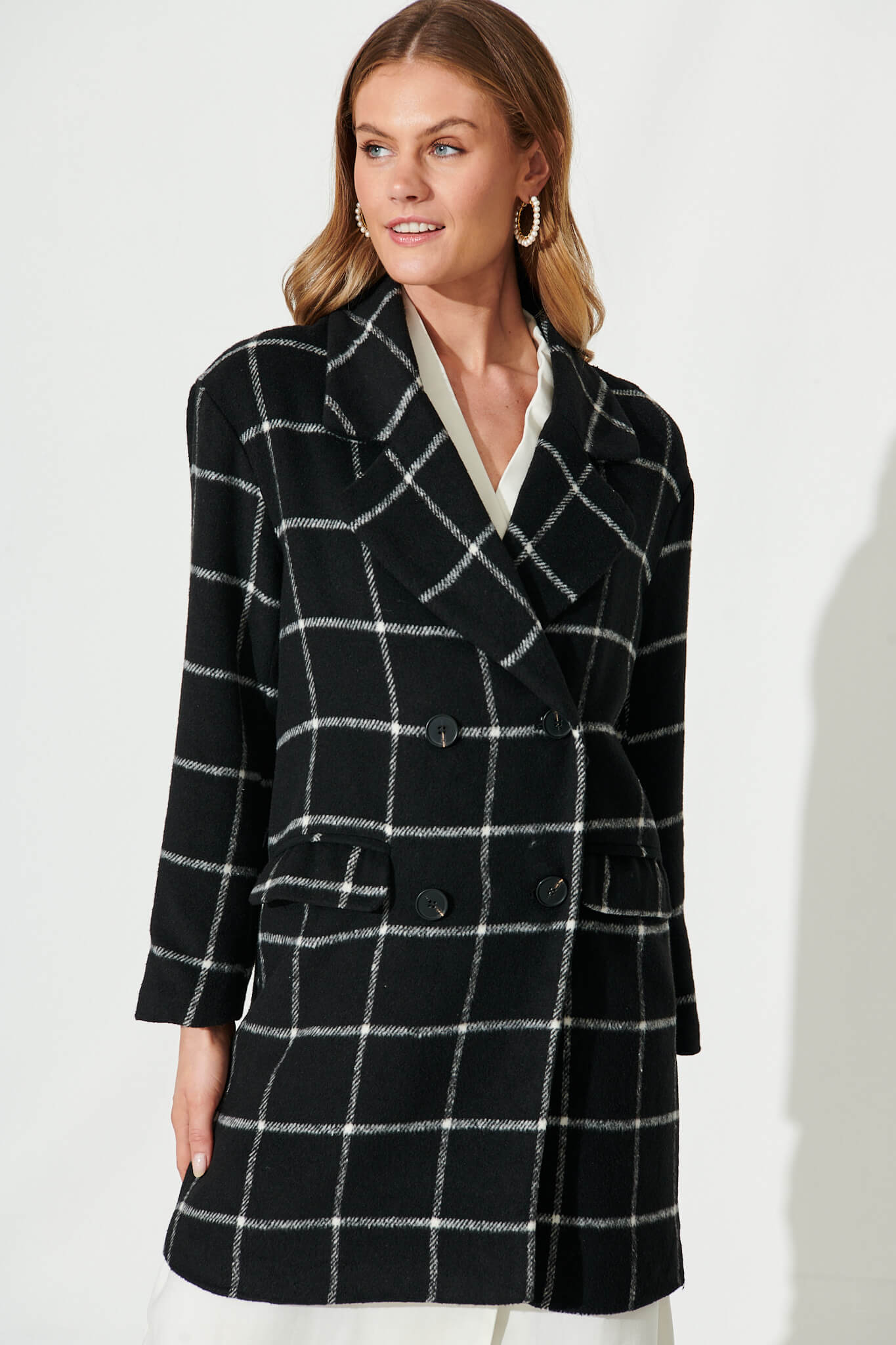 Lennox Coat In Black With White Check