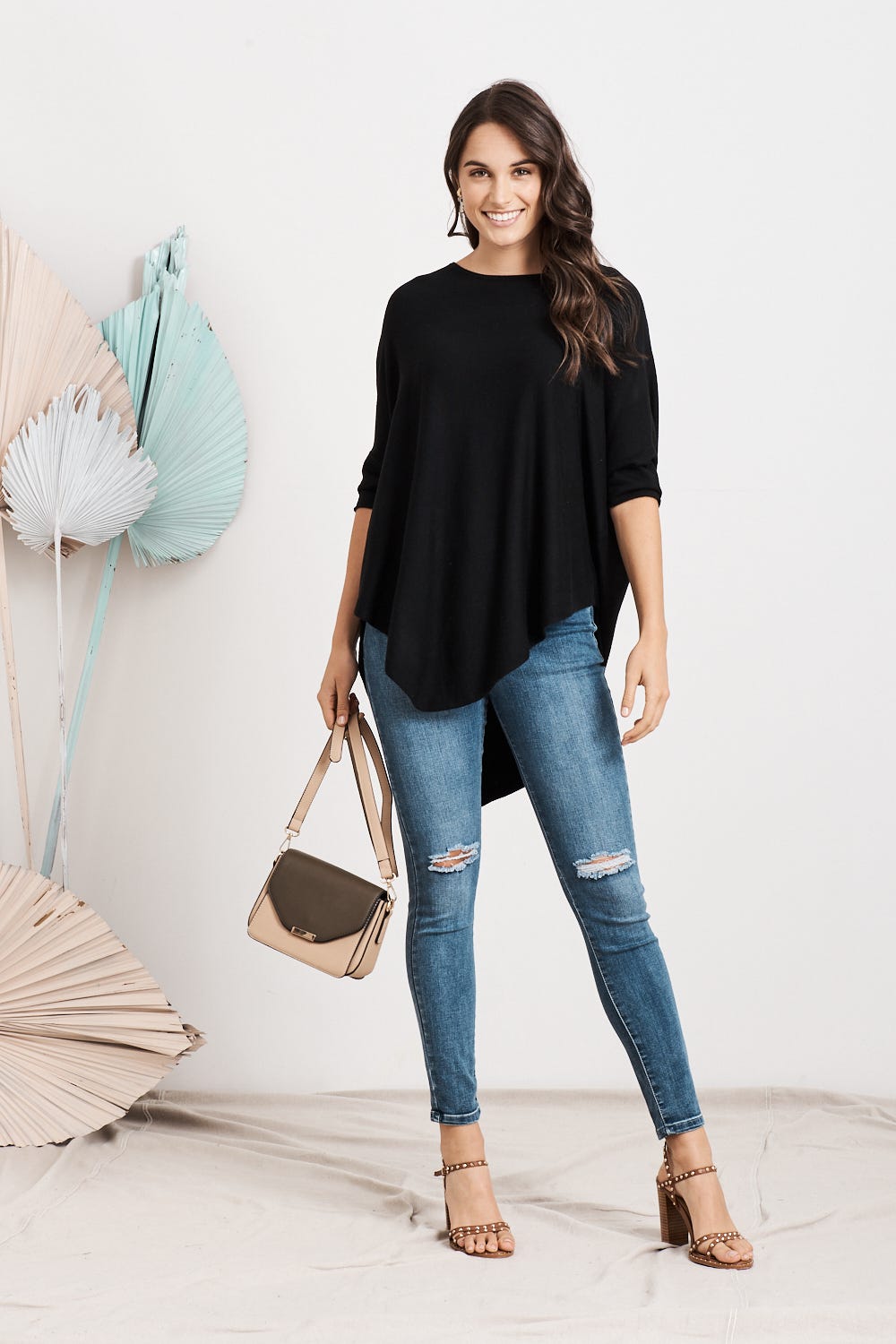 Eye To Eye Knit Top In Black