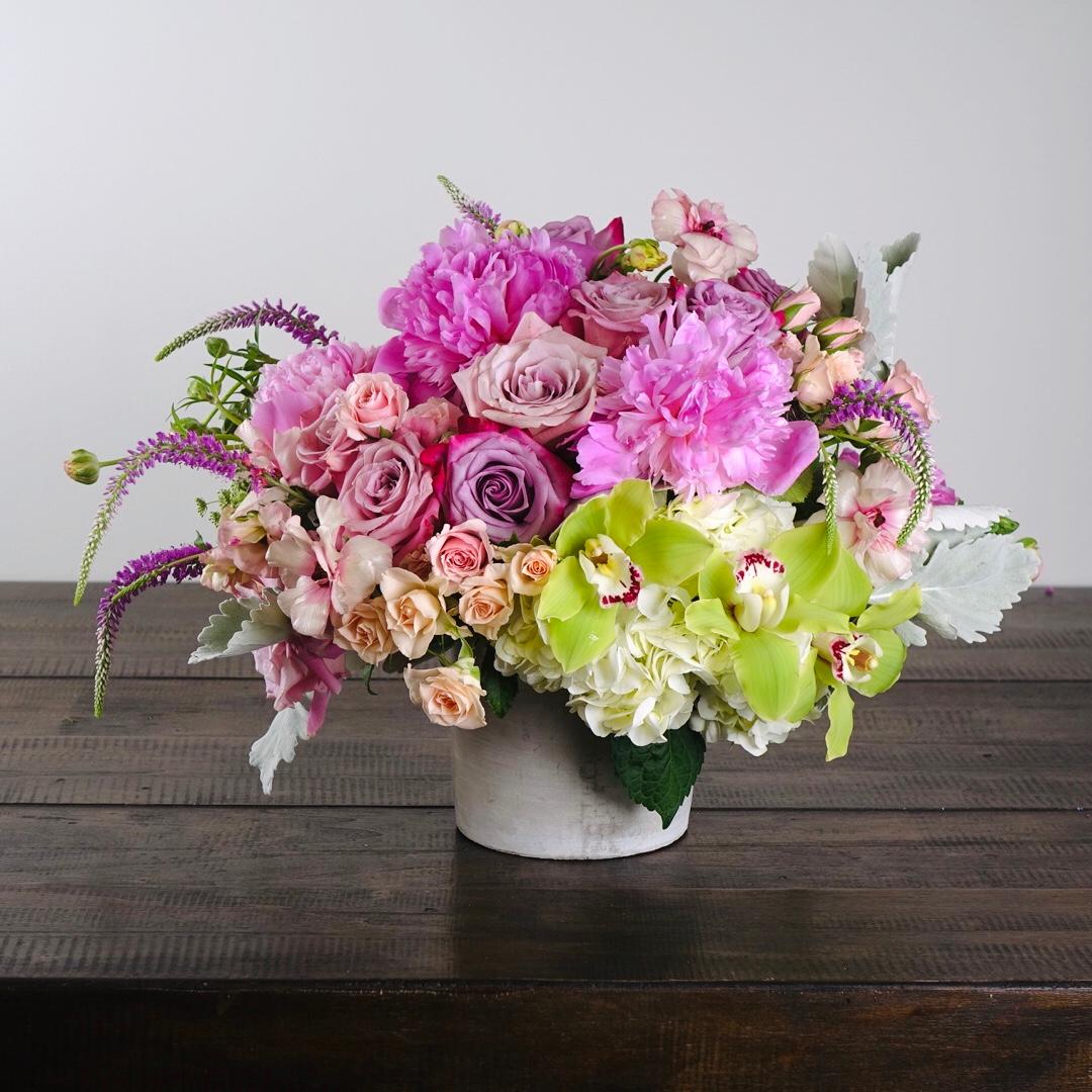 Hot Pink Carnation Bunch – Carlsbad Florist, San Diego Wholesale Flowers