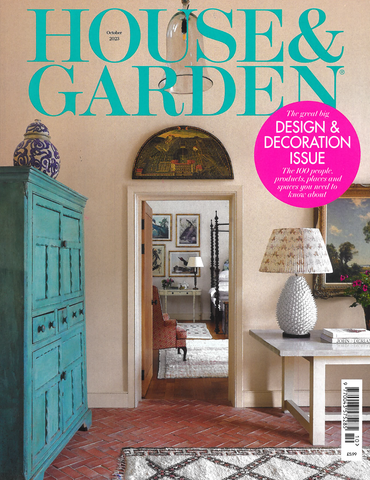 October cover of house and Garden magazine featuring the rose gold pillbox disengagement ring from the wandering jewel