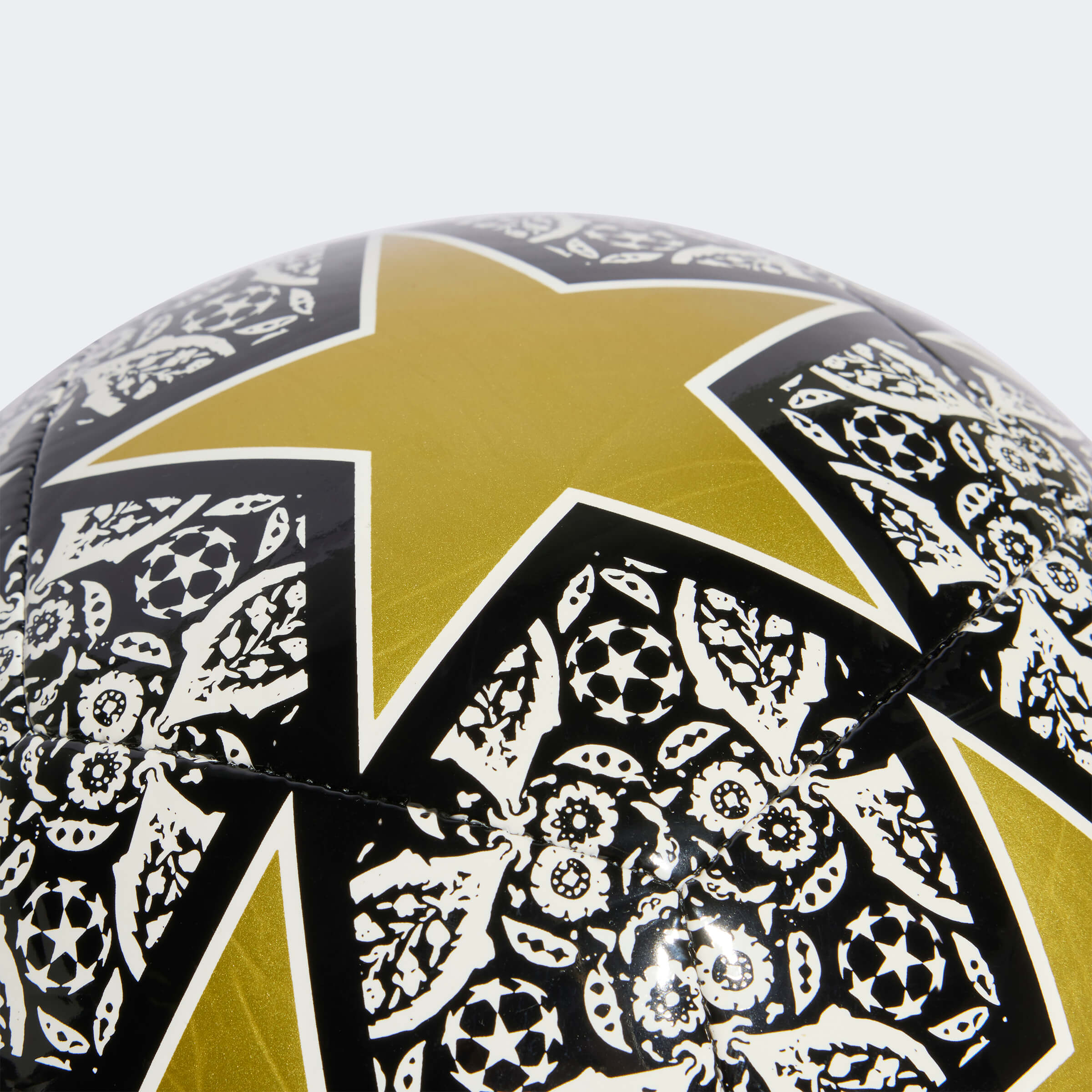 adidas 23 UCL Istanbul Club Ball - Black - Gold