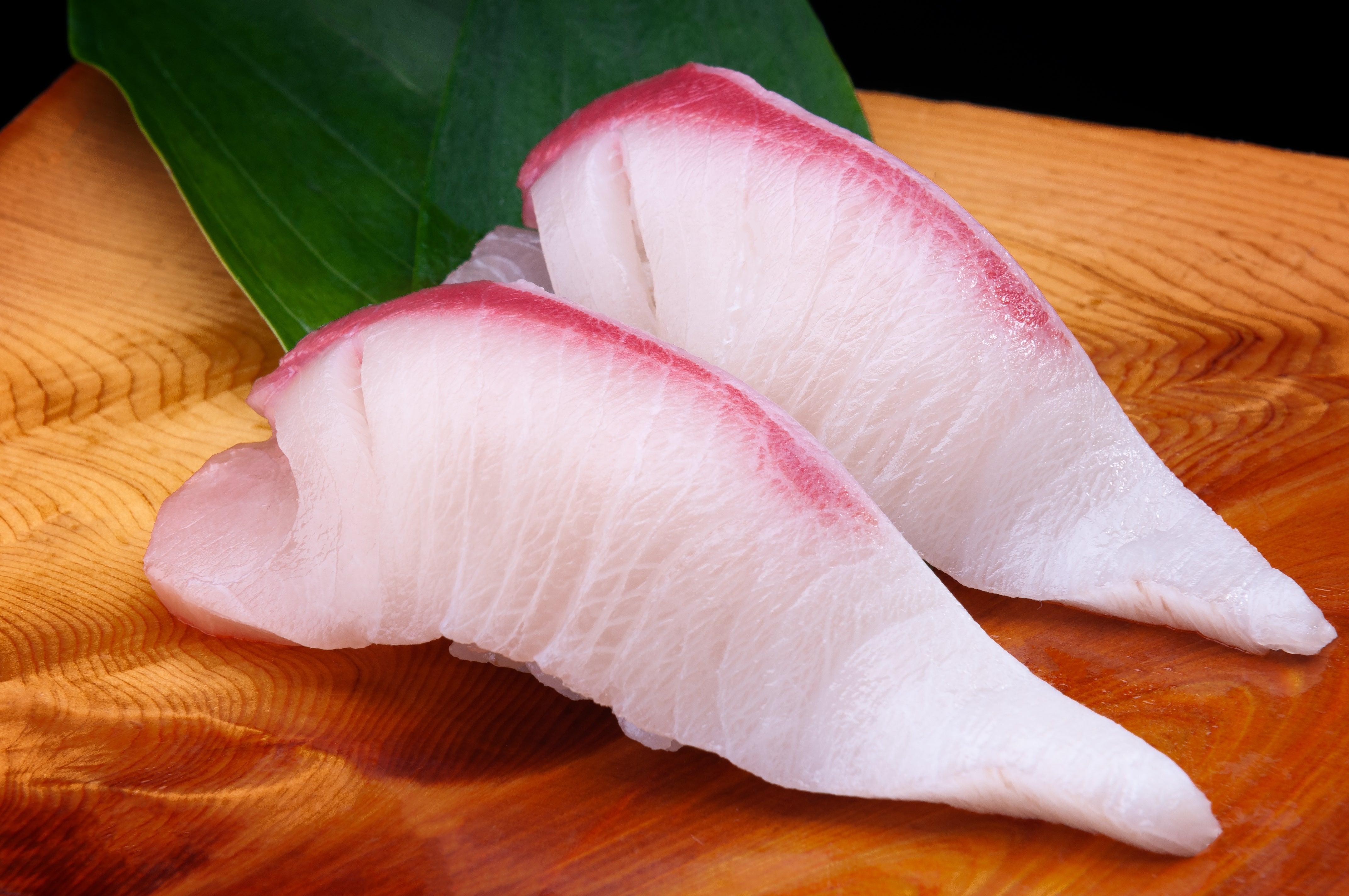 hamachi sashimi