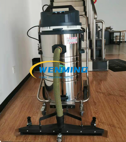 Commercial Vacuum Cleaner