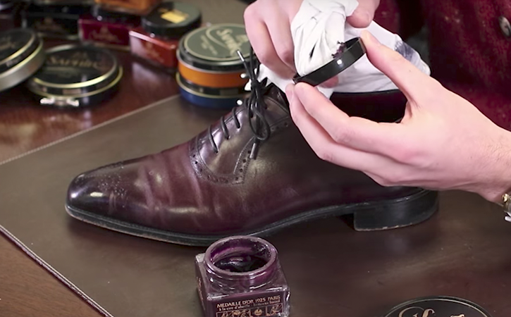 What's the Difference Between Leather Polish and Leather Dressing