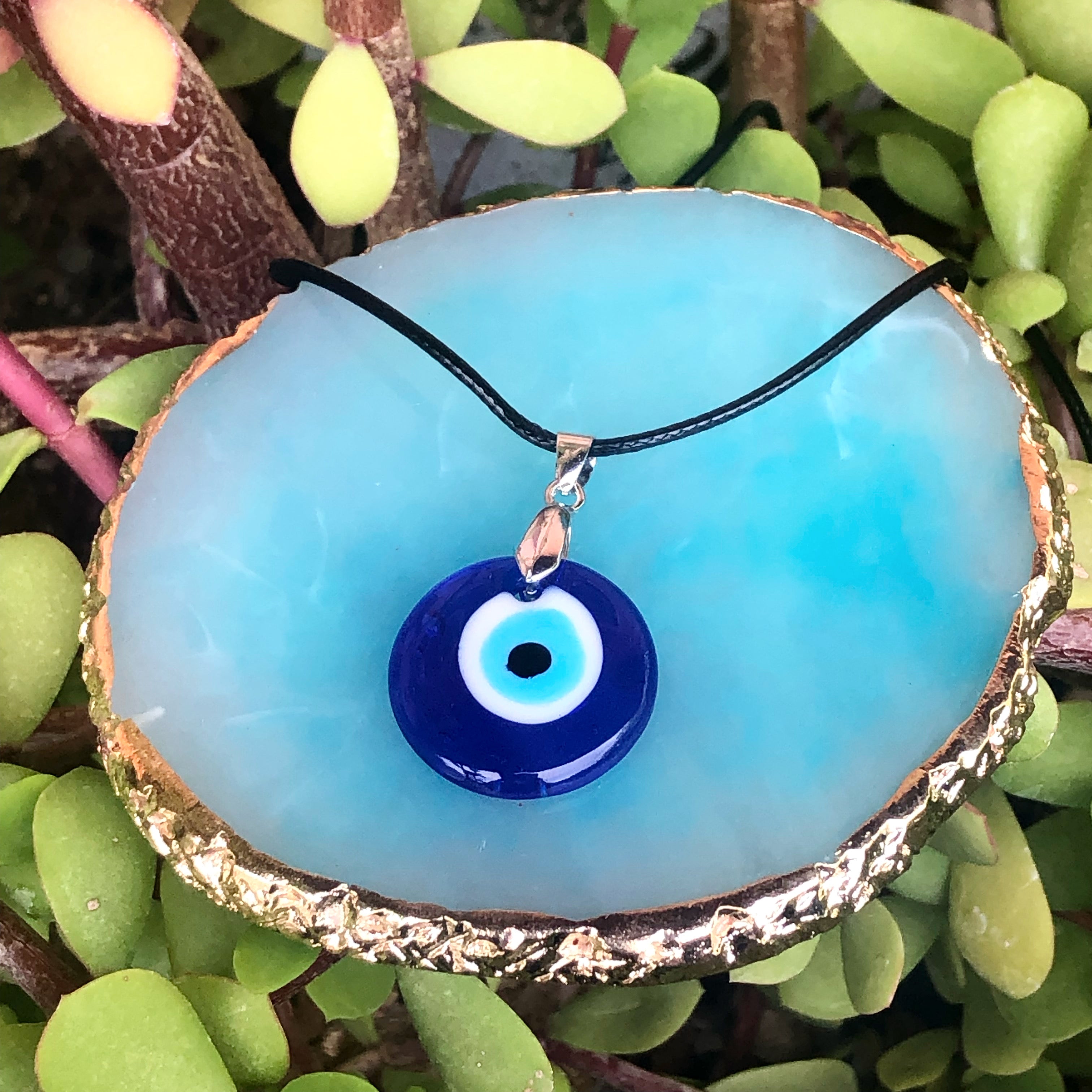 ojo necklace