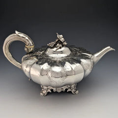 古董銀茶壺 1