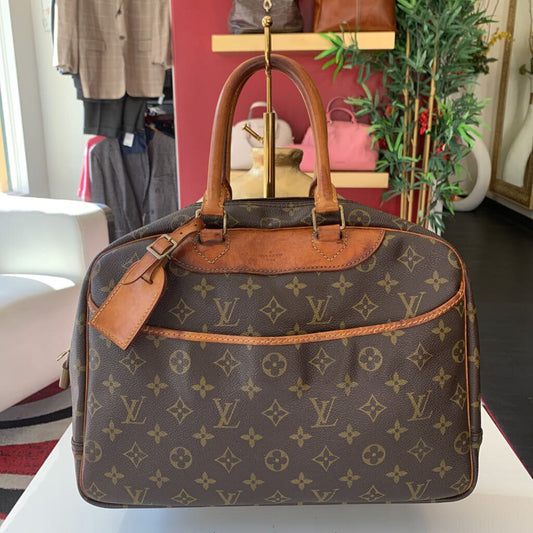 Louis Vuitton Editions Limitées Clutch 391230