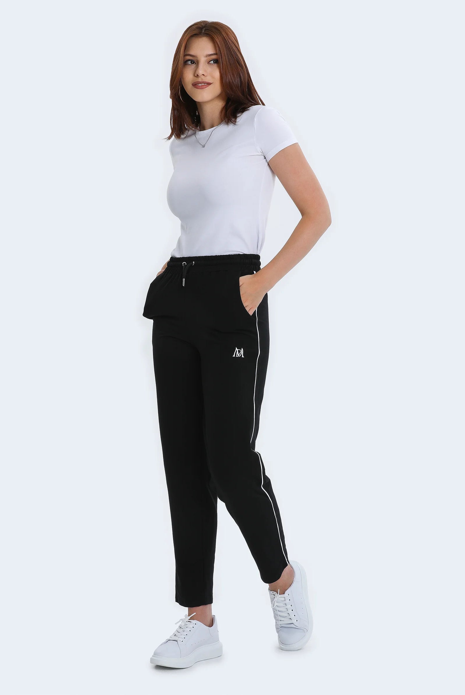 Buy Black Sweatpants Women UK, Women Sweatpants in Black – Modora UK