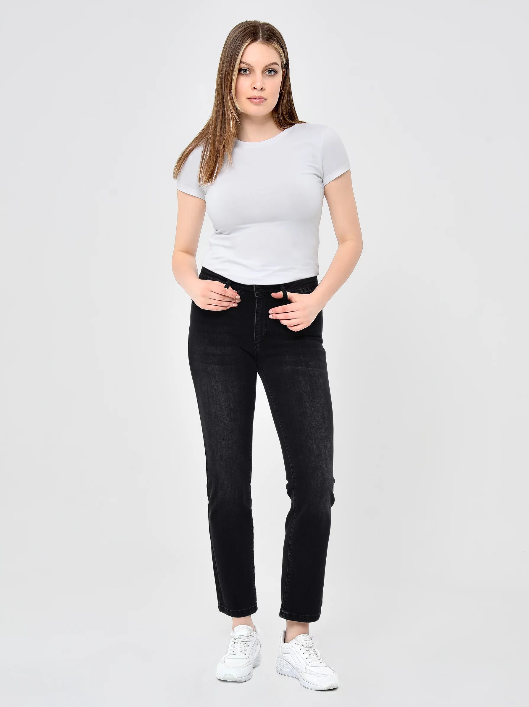 What Jeans to Wear if You Have a Belly? – Modora UK
