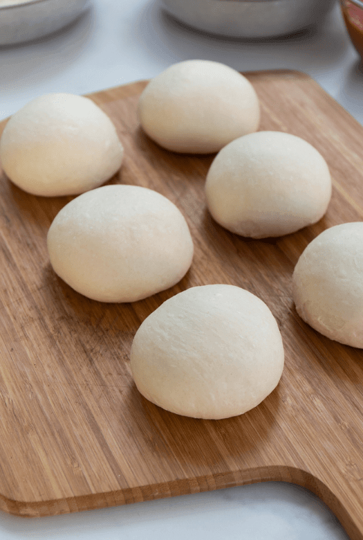 Ready Made Easy To Stretch Dough Balls Sourdough 210g, Neapolitan 270g, Romana 200g and Gluten Free 250g - Chefs For Foodies - FodaBox Retail Store product image