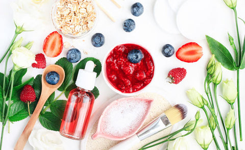 Oats And Berries For Skincare