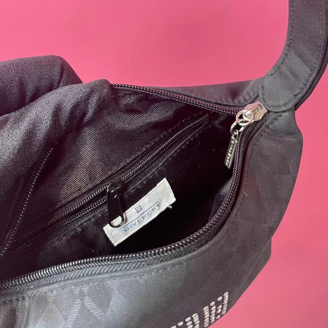 Givenchy Handbag – In Wang Vintage