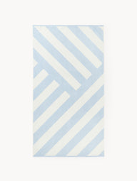 Suri beach towel with zigzag pattern