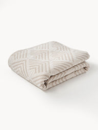 Kailani cotton bedspread with fringes