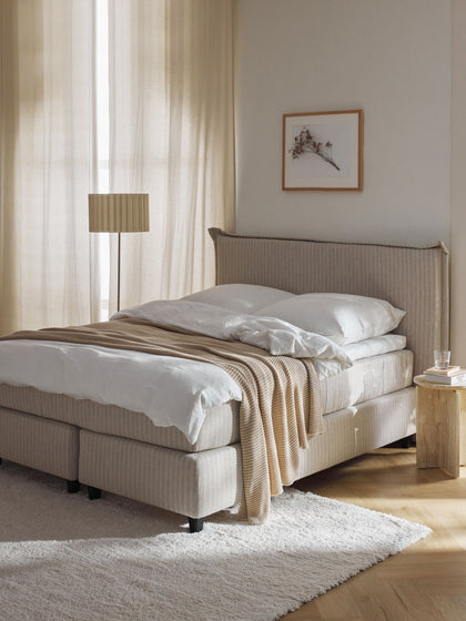 Cama estofada boxspring Emily