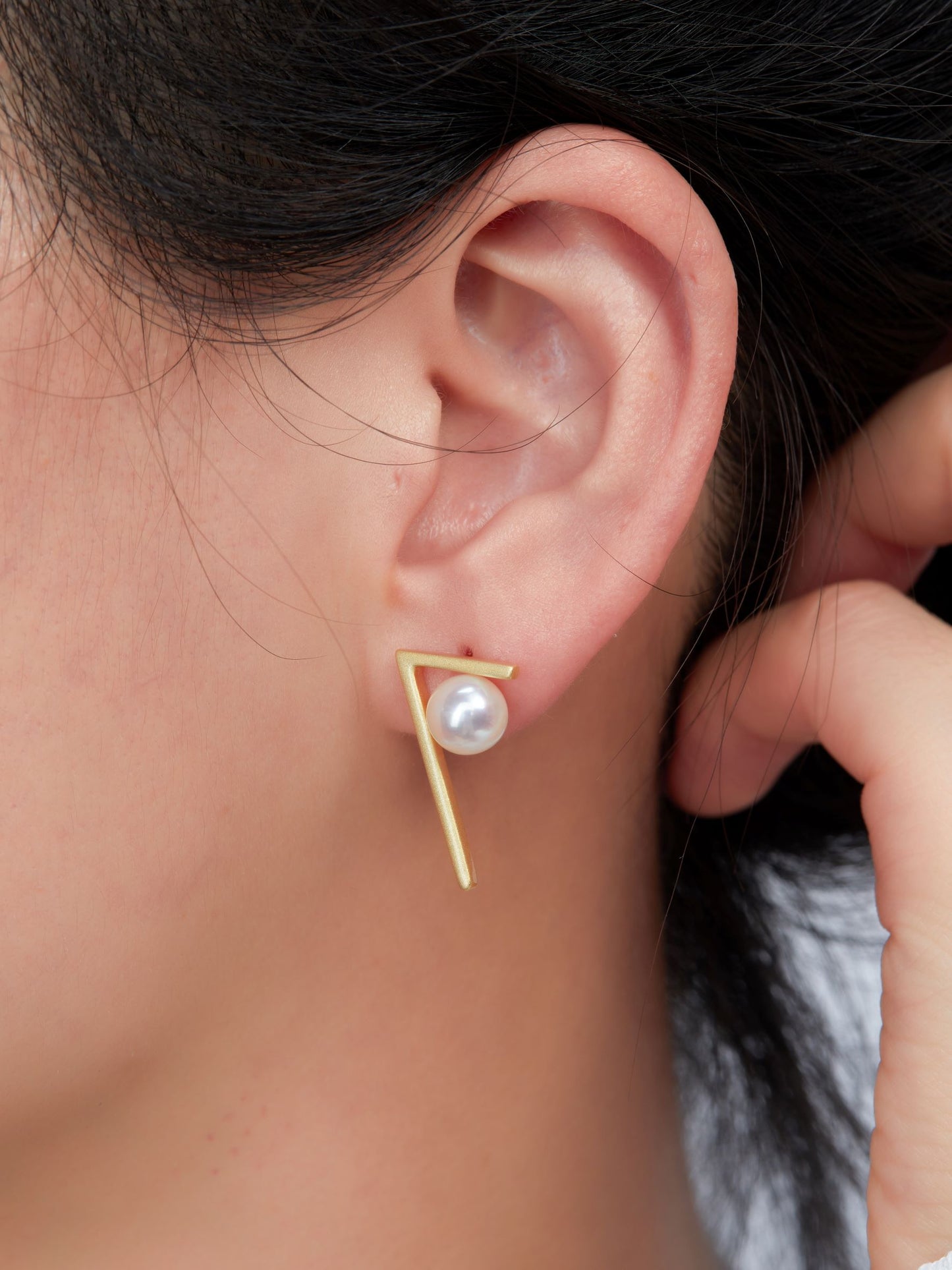 Golden Corner Enamel with Pearl Studs Earrings for Women