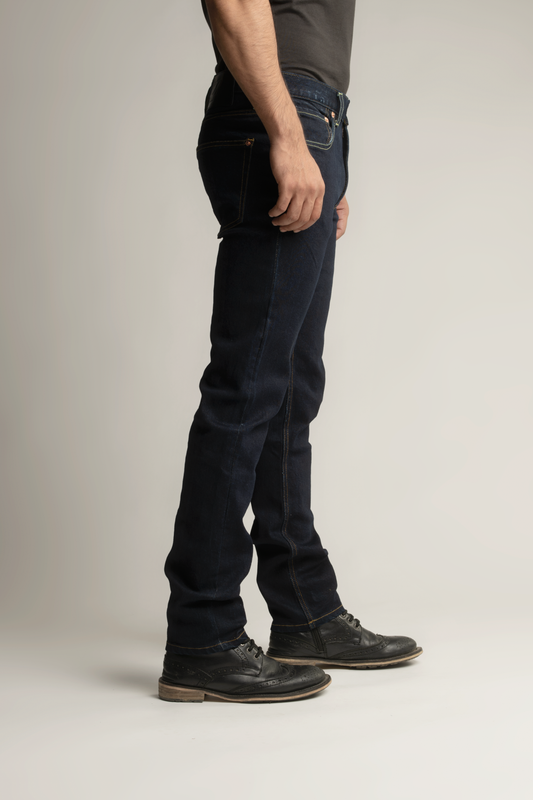 Men's Selvedge Slim Tapered Jeans in Indigo - Thursday